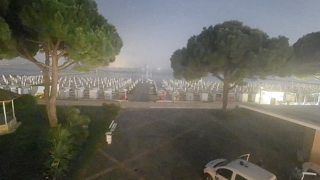 Spletna kamera Gradež (Grado) – Vhod na plažo