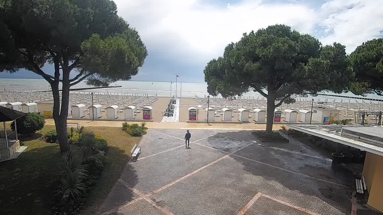 Grado Beach Entrance – Live Webcam