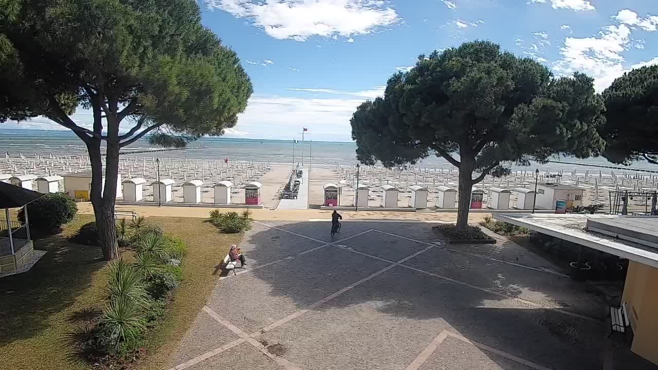 Grado Beach Entrance – Live Webcam