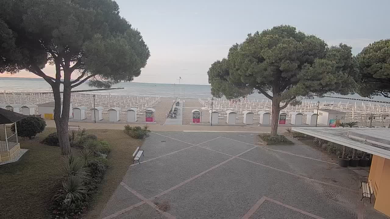 Grado Beach Entrance – Live Webcam