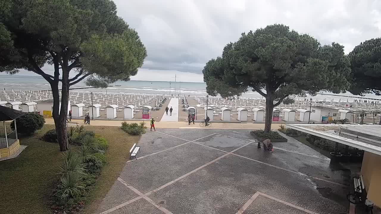 Grado Beach Entrance – Live Webcam