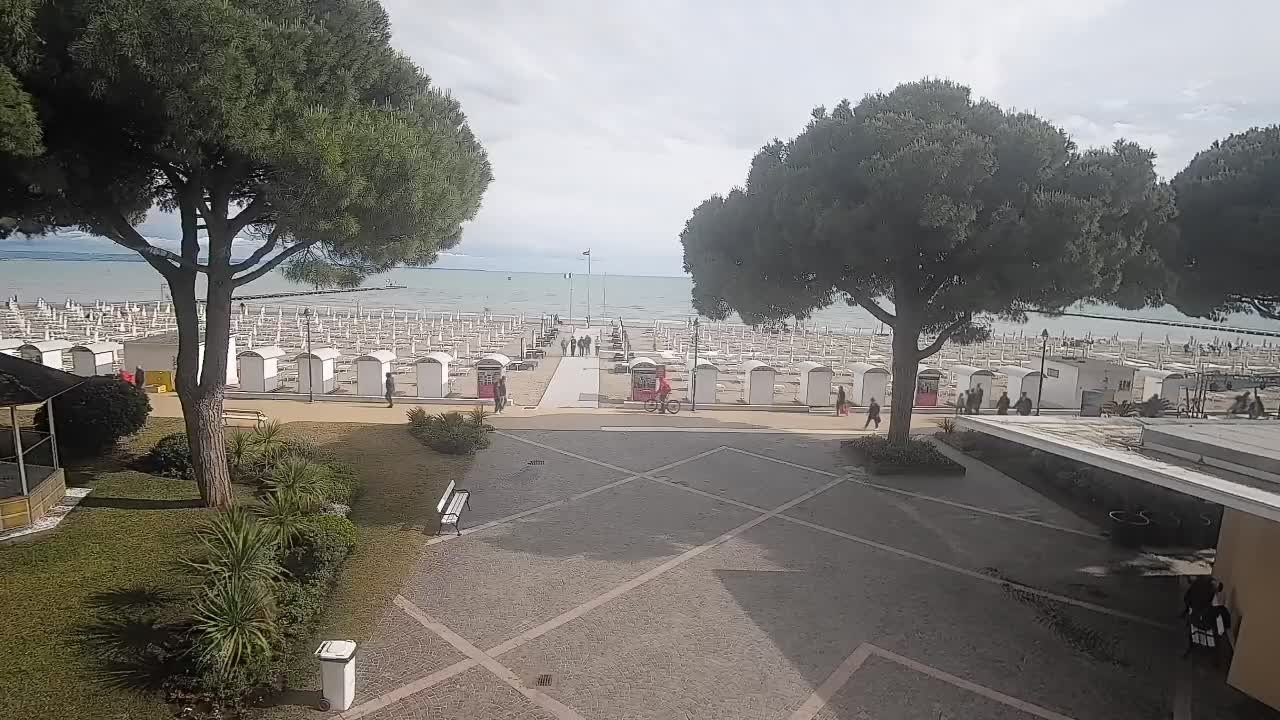 Grado Beach Entrance – Live Webcam
