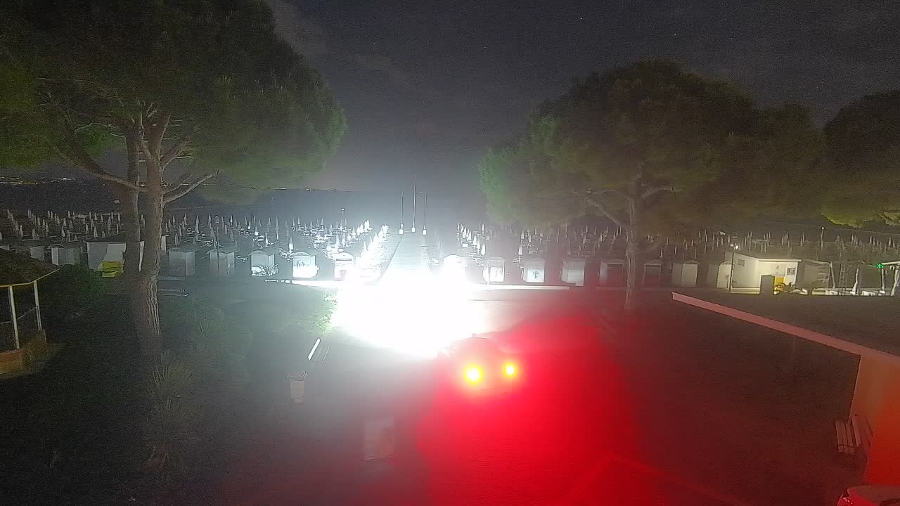 Grado Beach Webcam Entrance | Real-Time View of the Seaside