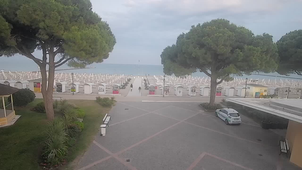 Grado Beach Entrance – Live Webcam