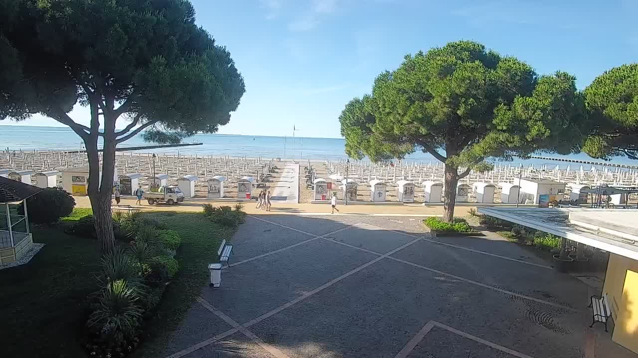 Grado Beach Entrance – Live Webcam