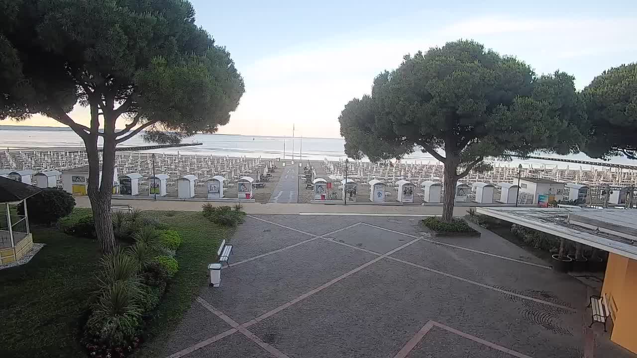 Grado Beach Entrance – Live Webcam