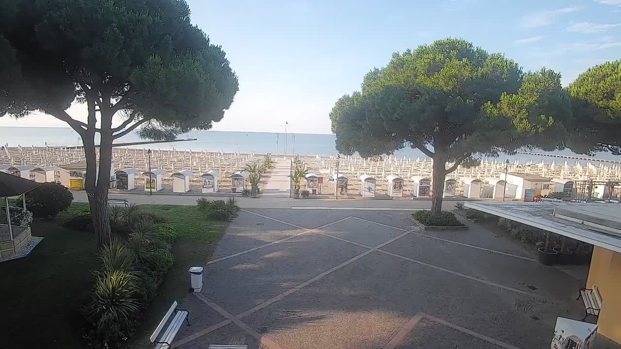 Grado Beach Entrance – Live Webcam