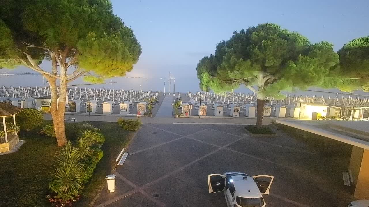 Spletna kamera Gradež (Grado) – Vhod na plažo