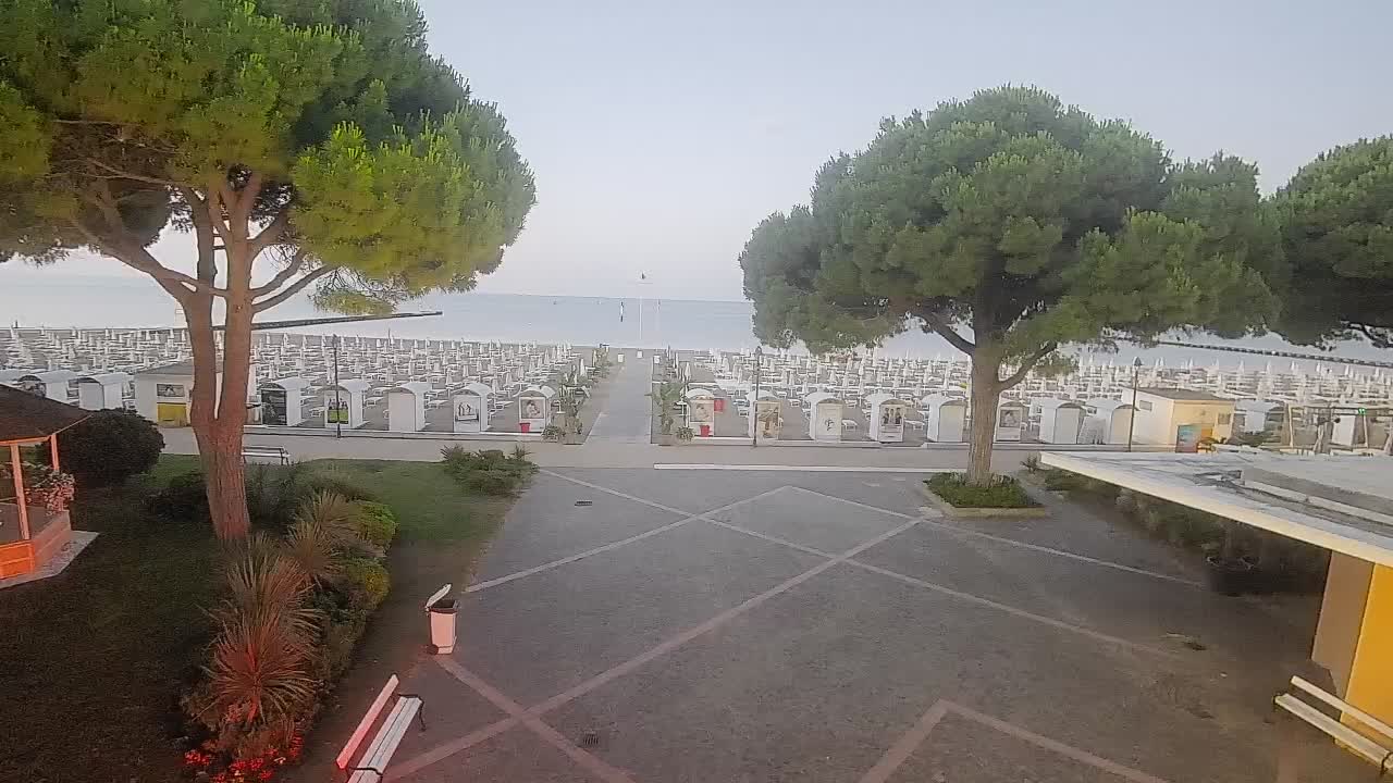Spletna kamera Gradež (Grado) – Vhod na plažo