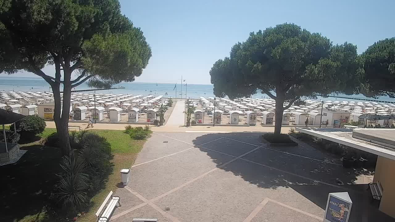 Spletna kamera Gradež (Grado) – Vhod na plažo