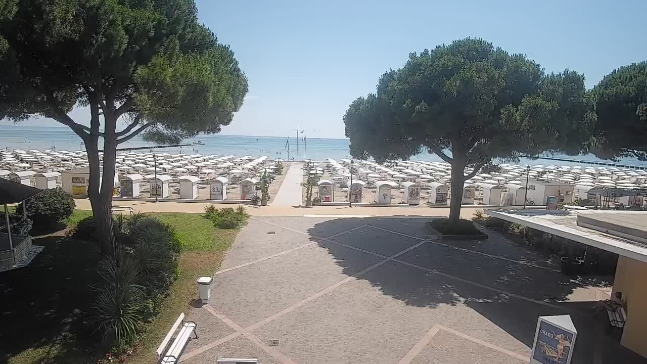 Grado Beach Entrance – Live Webcam