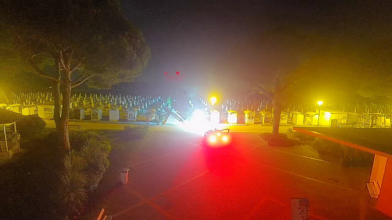 Spletna kamera Gradež (Grado) – Vhod na plažo