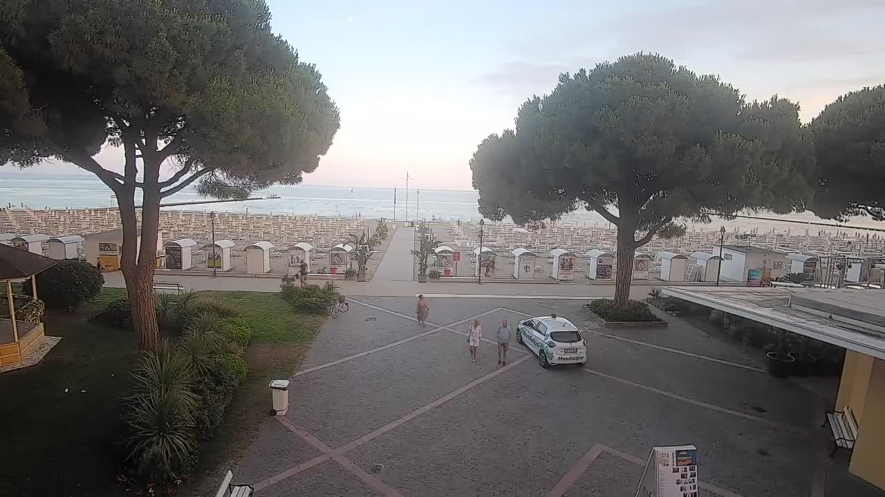 Grado Beach Entrance – Live Webcam