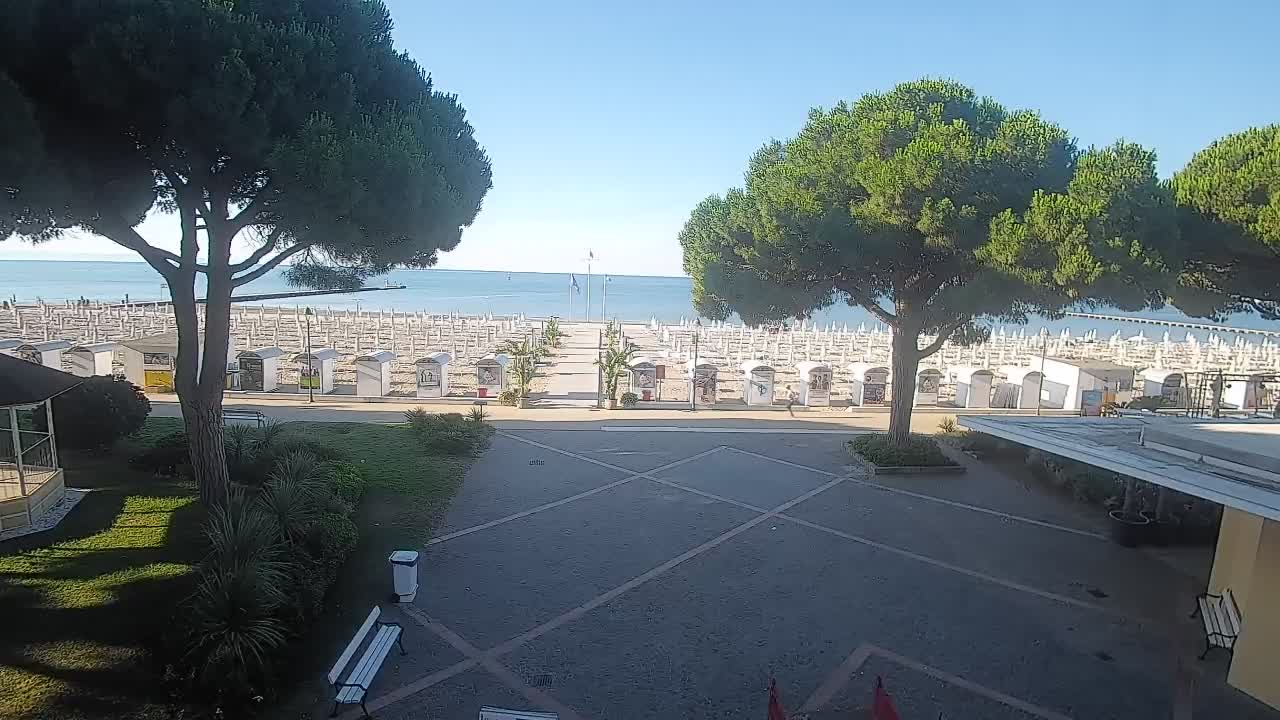 Grado Beach Entrance – Live Webcam