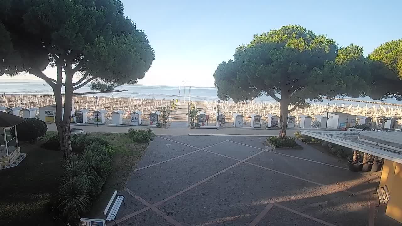 Grado Beach Entrance – Live Webcam