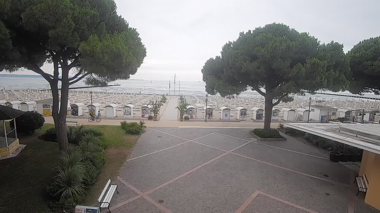 Grado Beach Entrance – Live Webcam