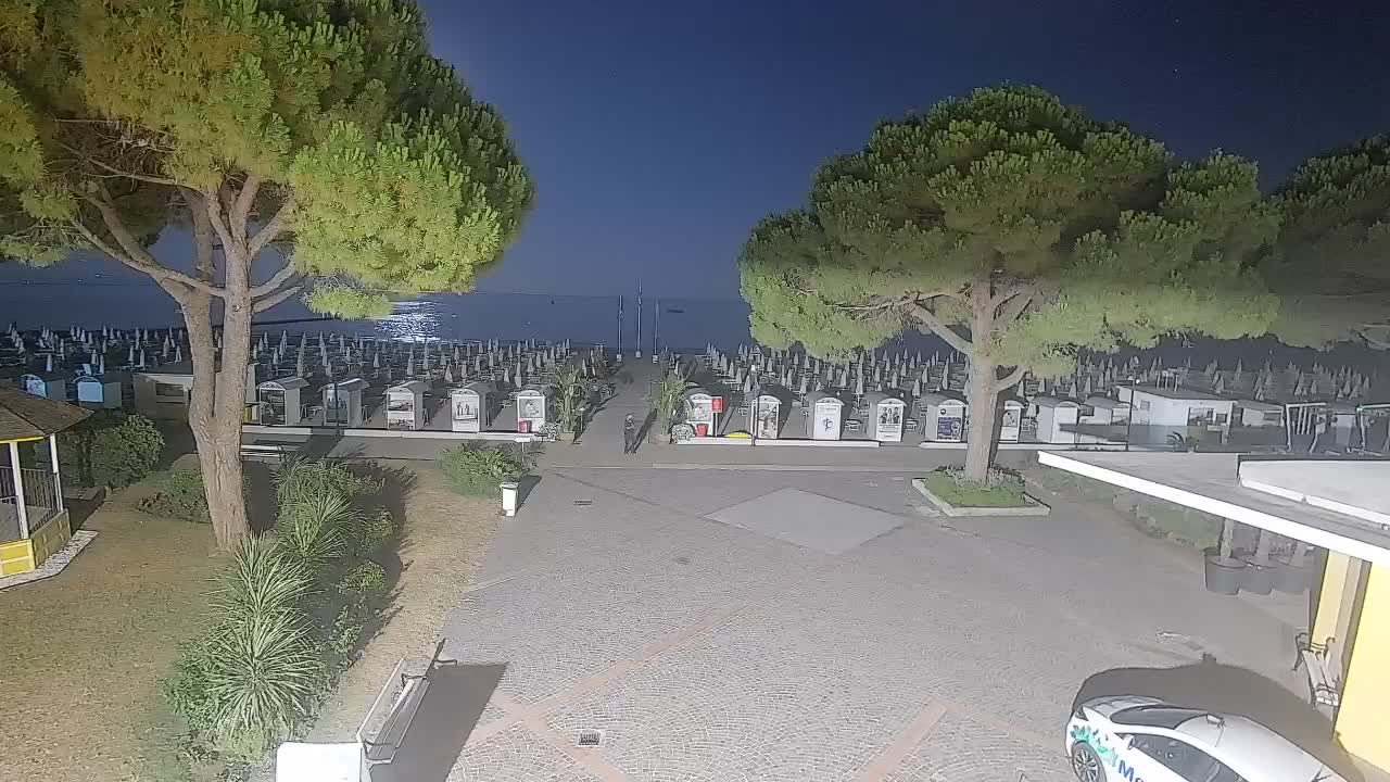 Spletna kamera Gradež (Grado) – Vhod na plažo