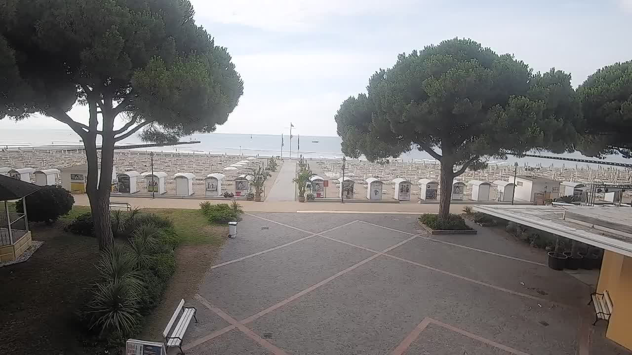 Grado Beach Entrance – Live Webcam