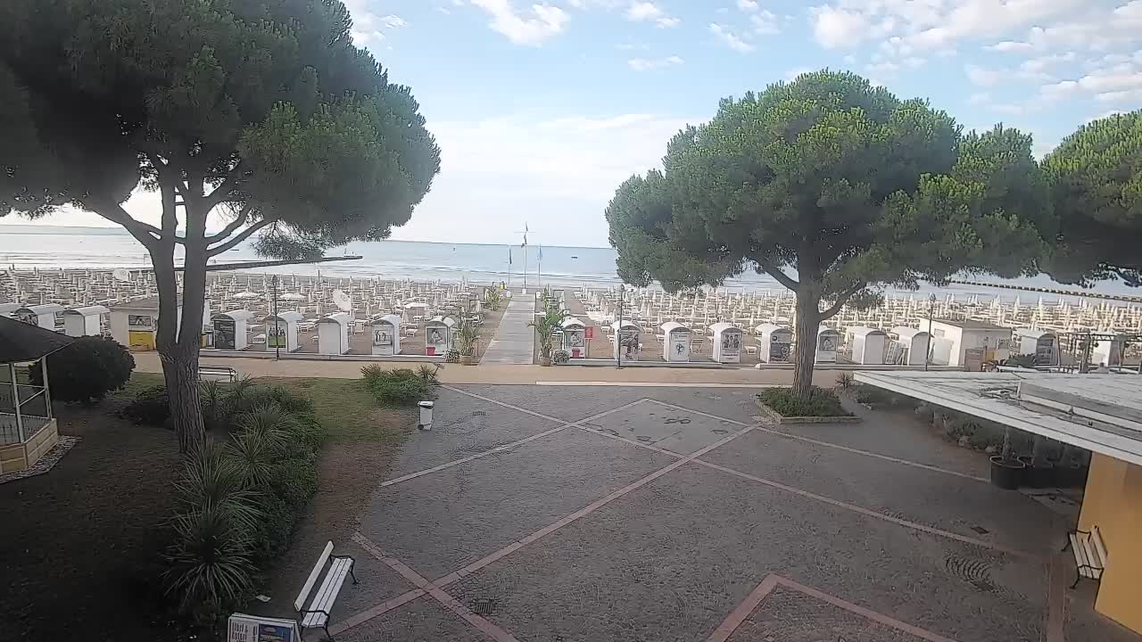 Spletna kamera Gradež (Grado) – Vhod na plažo