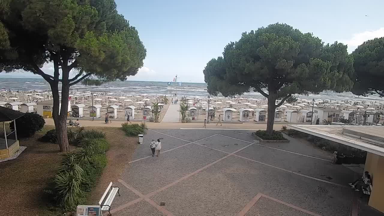 Grado Beach Entrance – Live Webcam