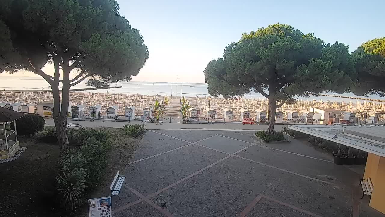 Grado Beach Entrance – Live Webcam