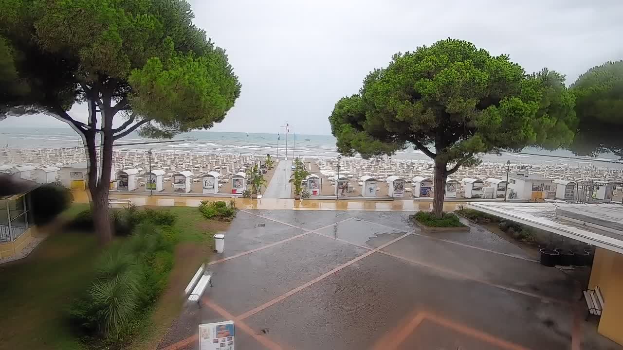 Grado Beach Entrance – Live Webcam