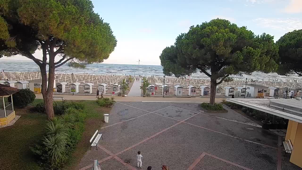 Grado Beach Entrance – Live Webcam