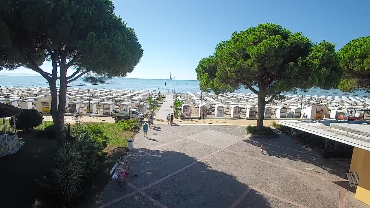 Grado Beach Entrance – Live Webcam