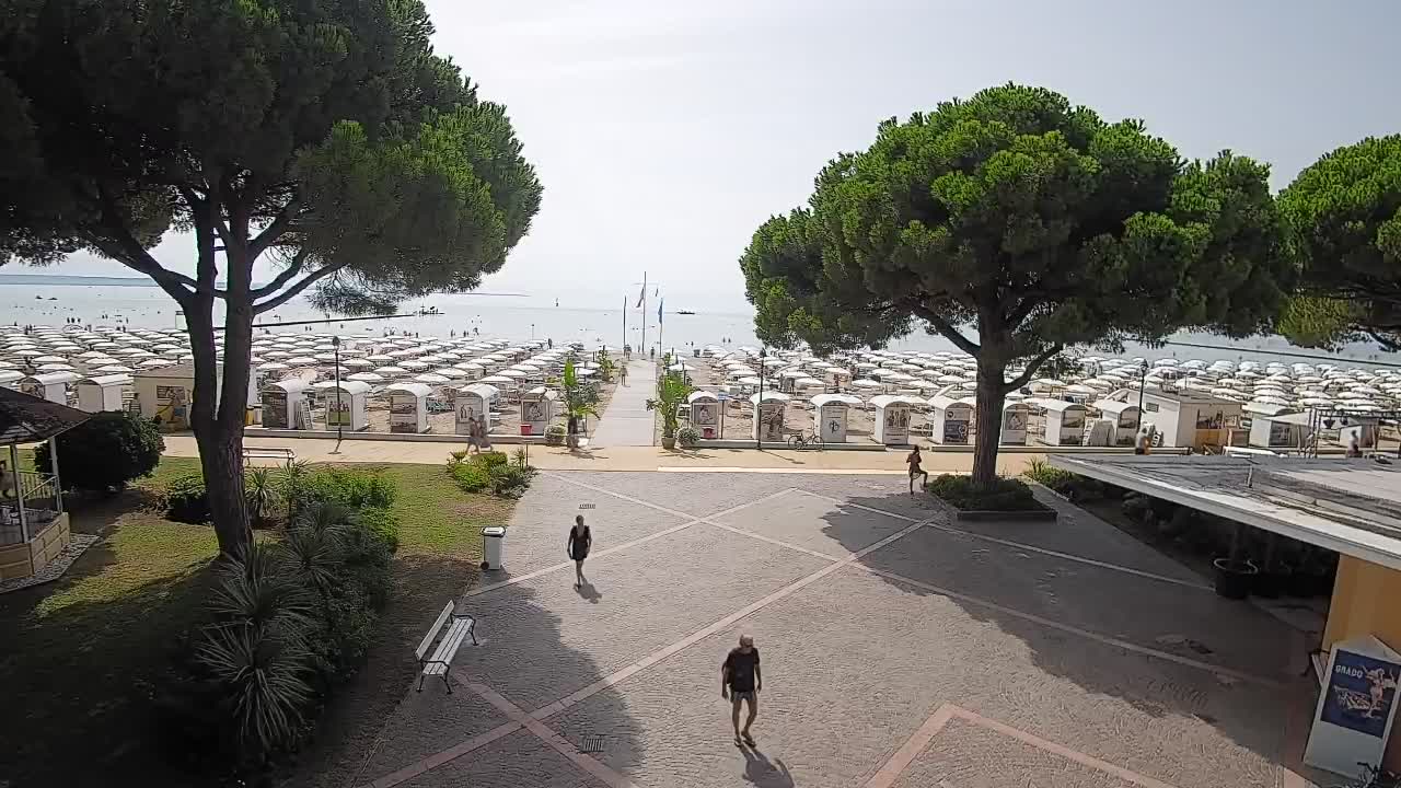 Grado Beach Entrance – Live Webcam