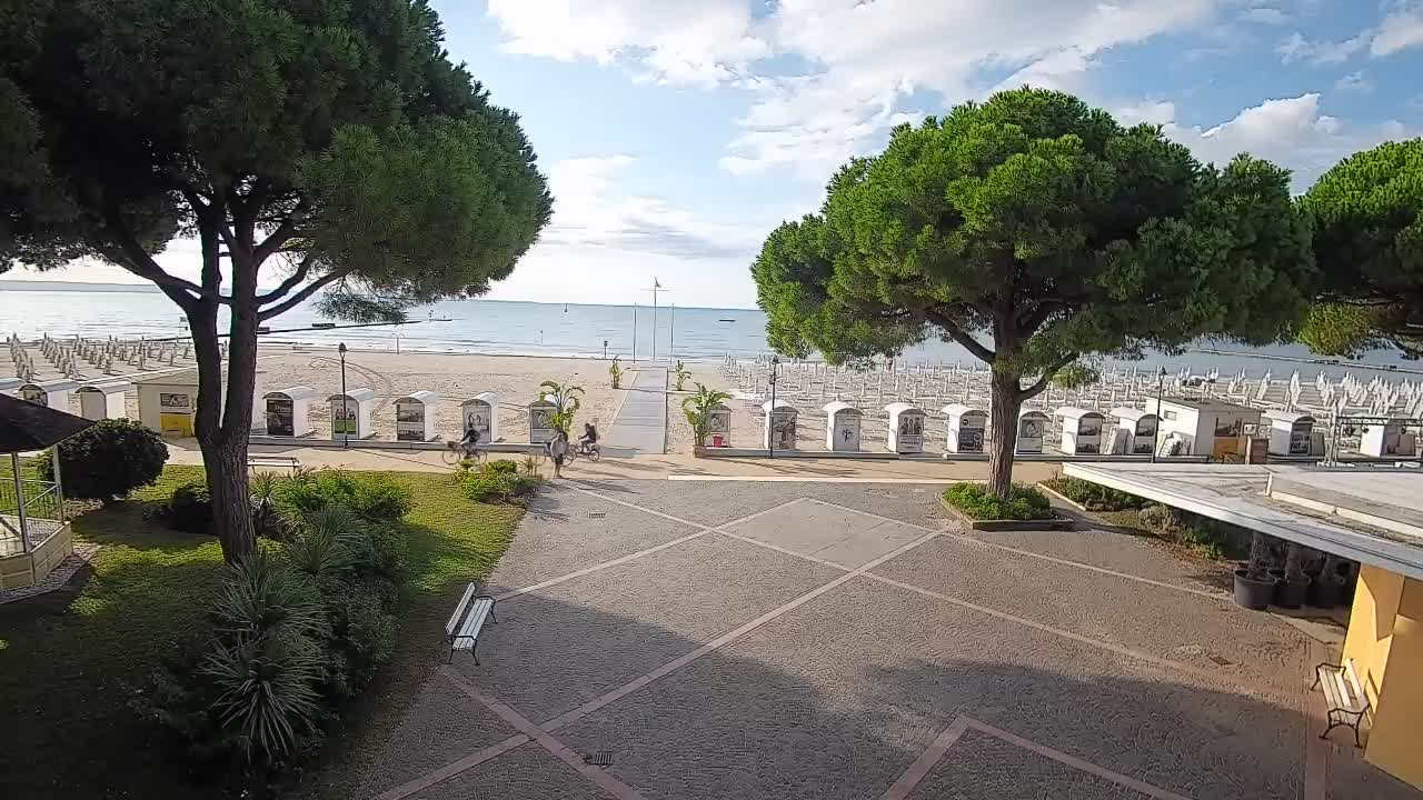 Grado Beach Entrance – Live Webcam