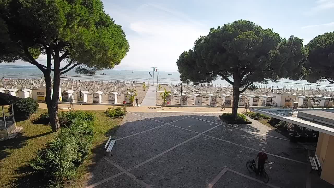 Grado Beach Entrance – Live Webcam