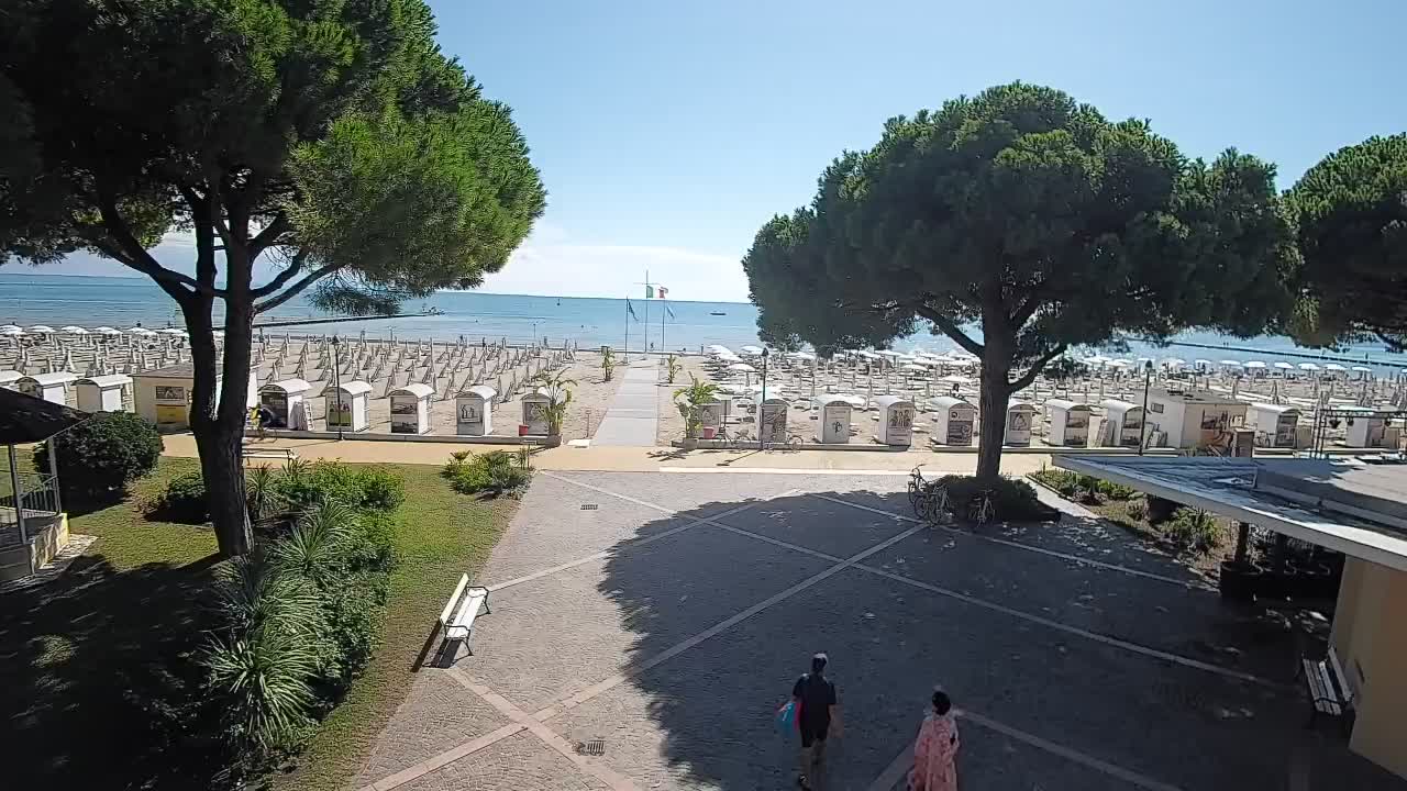 Grado Beach Entrance – Live Webcam