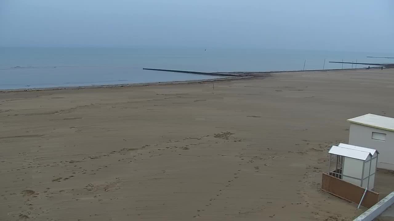 Webcam Live Grado: Vista sulla spiaggia e sull’acquapark in tempo reale