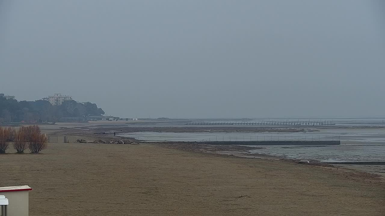 Webcam Live Grado: Vista sulla spiaggia e sull’acquapark in tempo reale