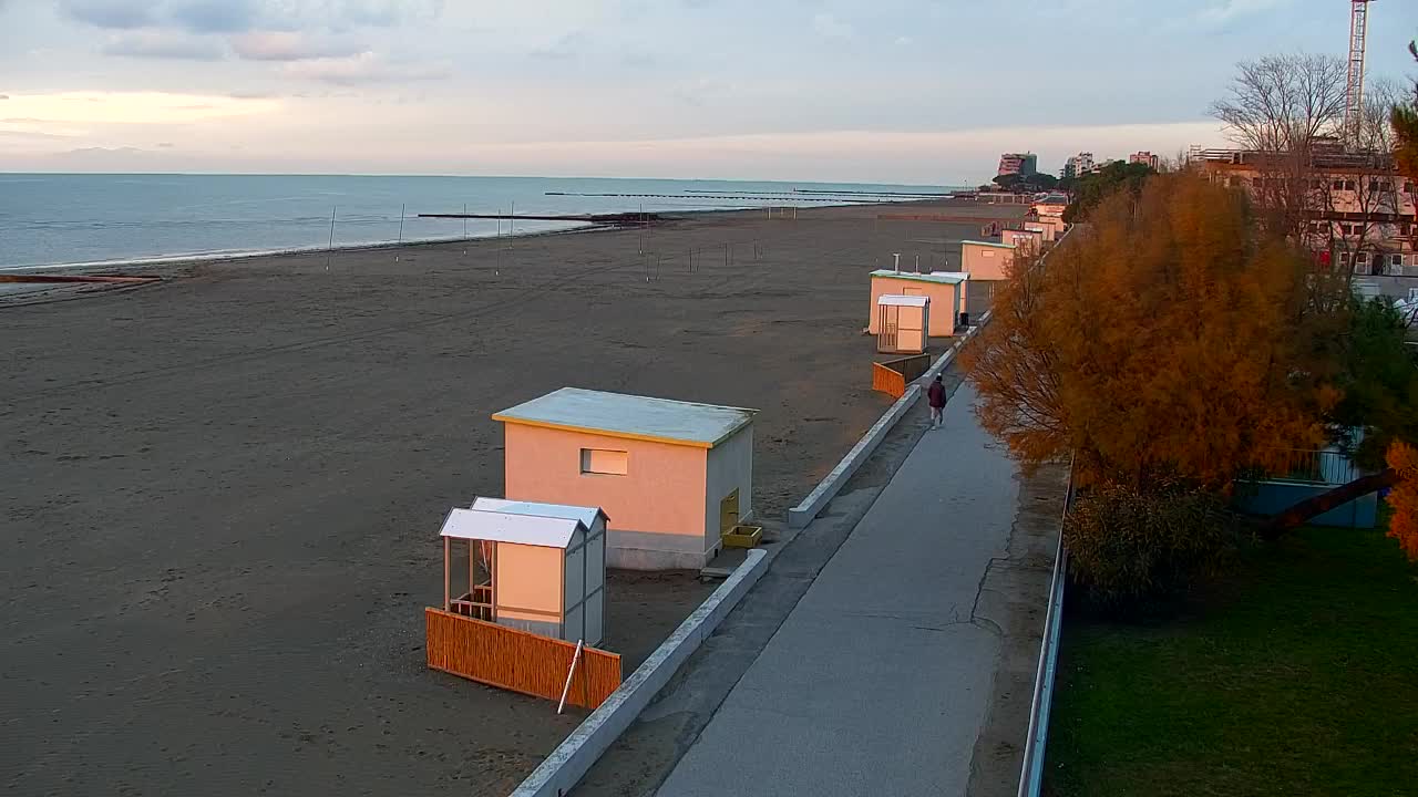 Webcam en direct Grado : Vues sur la plage et l’aquapark en temps réel