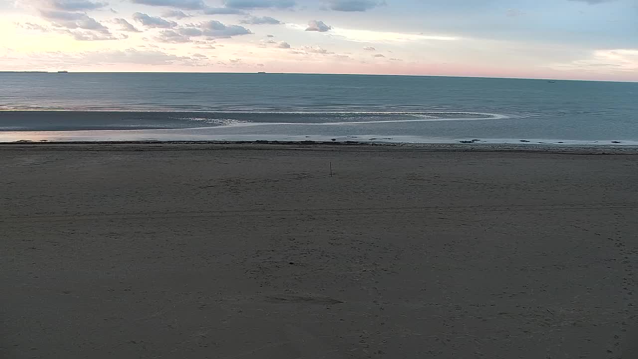 Webcam en direct Grado : Vues sur la plage et l’aquapark en temps réel