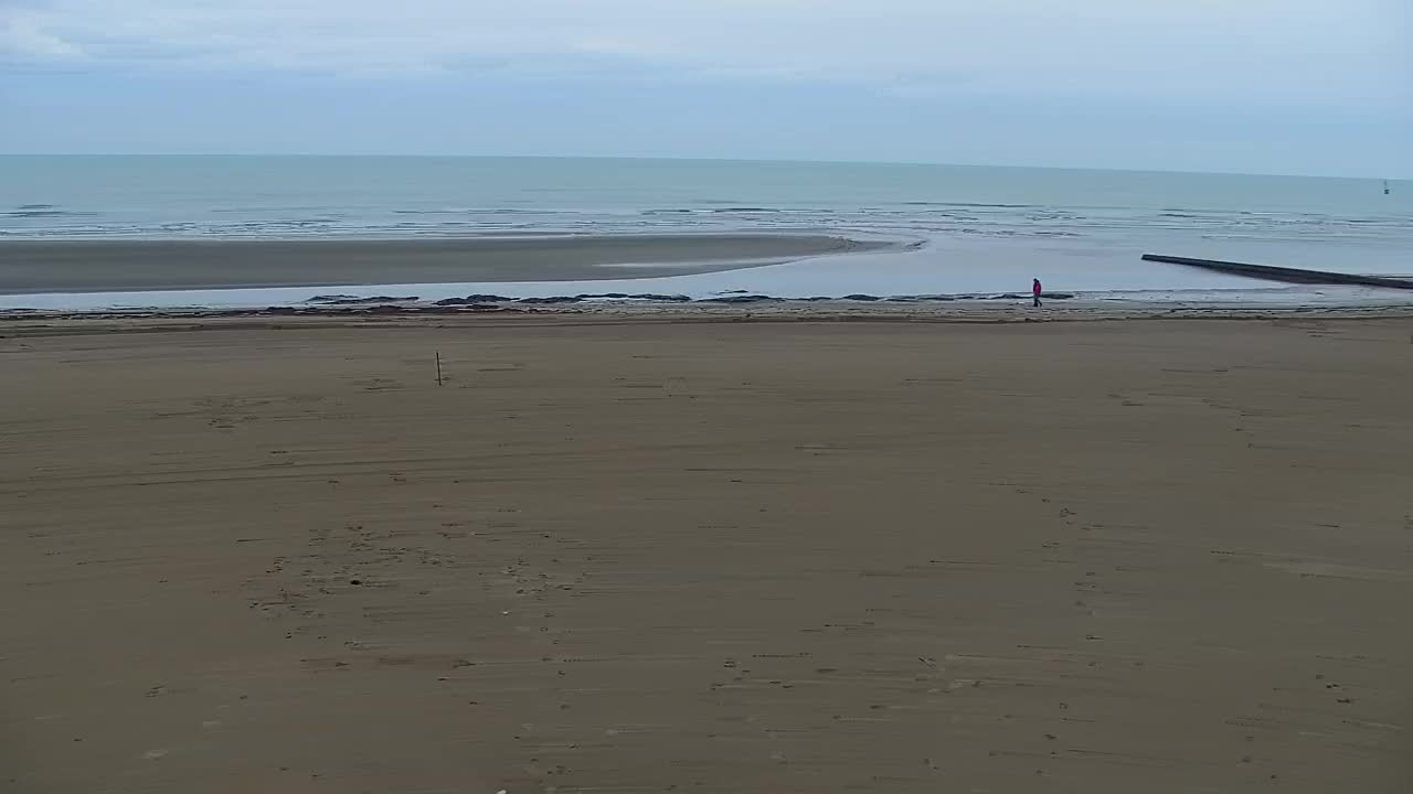 Webcam Live Grado: Vista sulla spiaggia e sull’acquapark in tempo reale