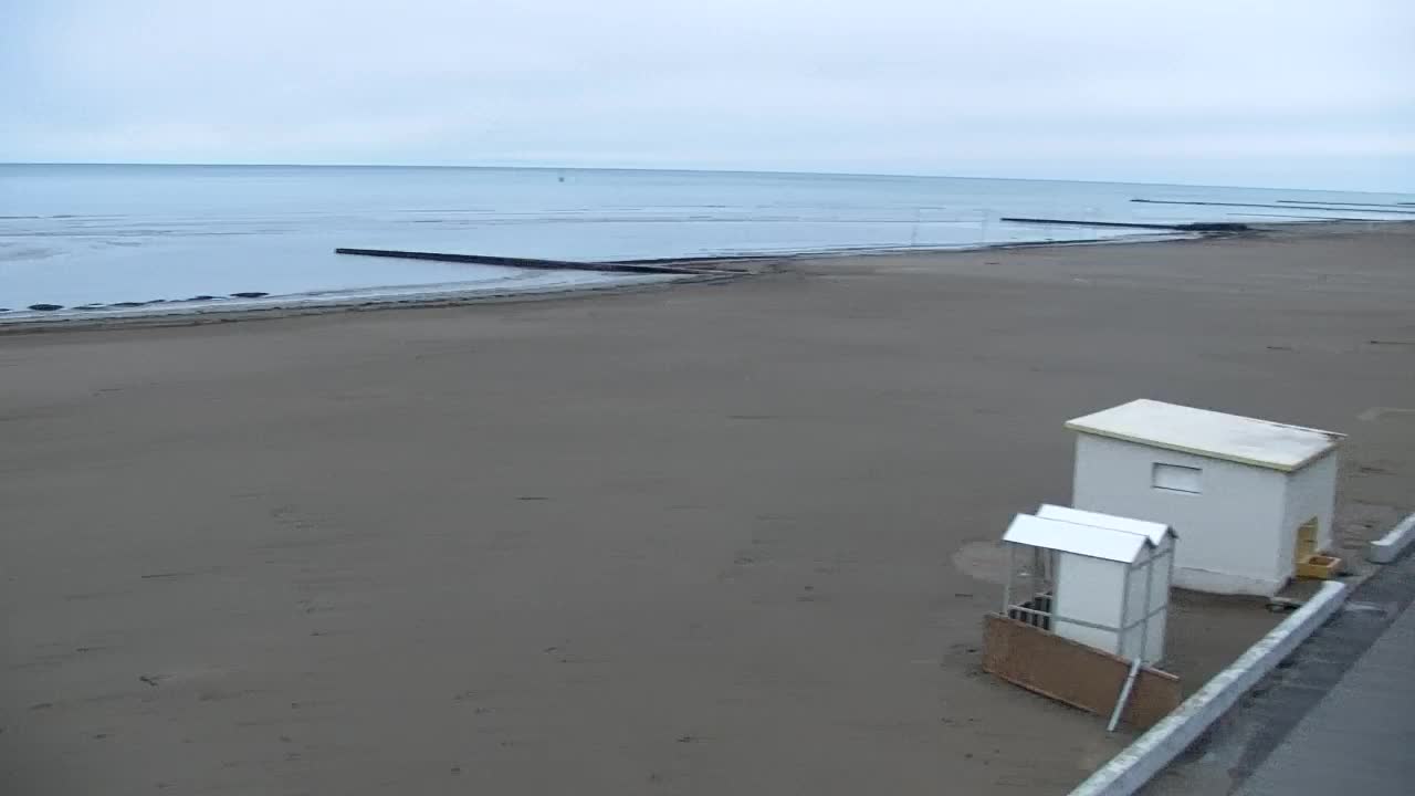 Webcam Live Grado: Vista sulla spiaggia e sull’acquapark in tempo reale