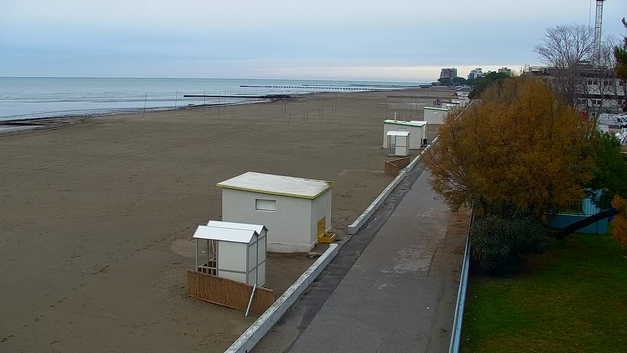 Grado Beach and Aquapark Views in Real Time