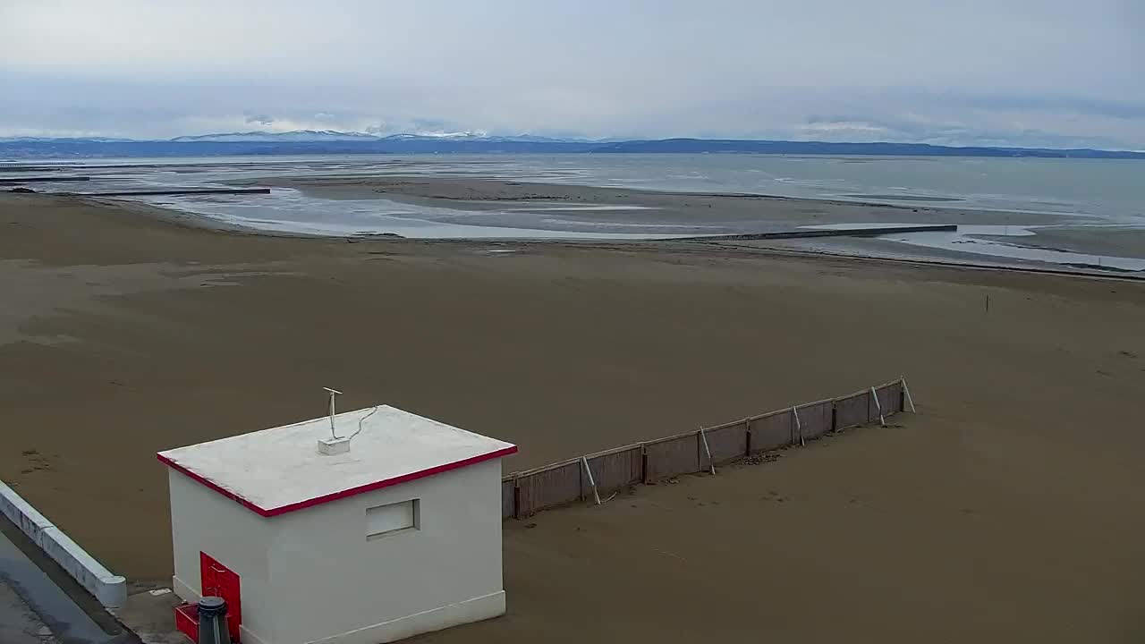 Webcam en direct Grado : Vues sur la plage et l’aquapark en temps réel