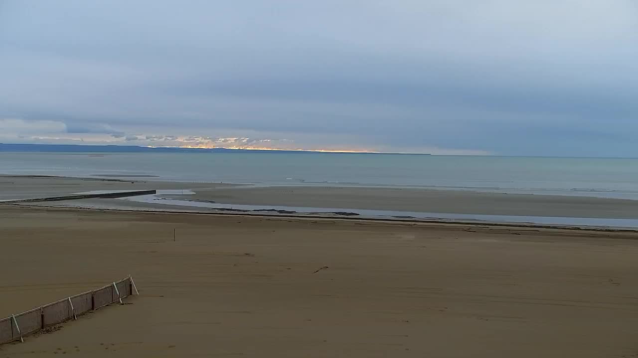 Webcam en direct Grado : Vues sur la plage et l’aquapark en temps réel