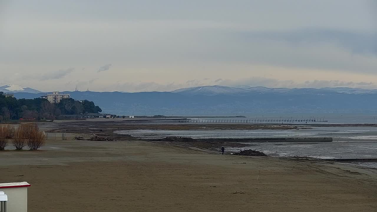 Grado Beach and Aquapark Views in Real Time