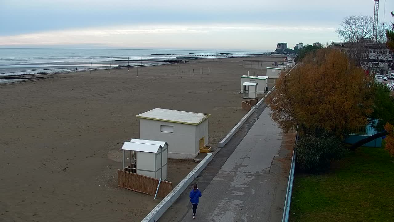 Grado Beach and Aquapark Views in Real Time