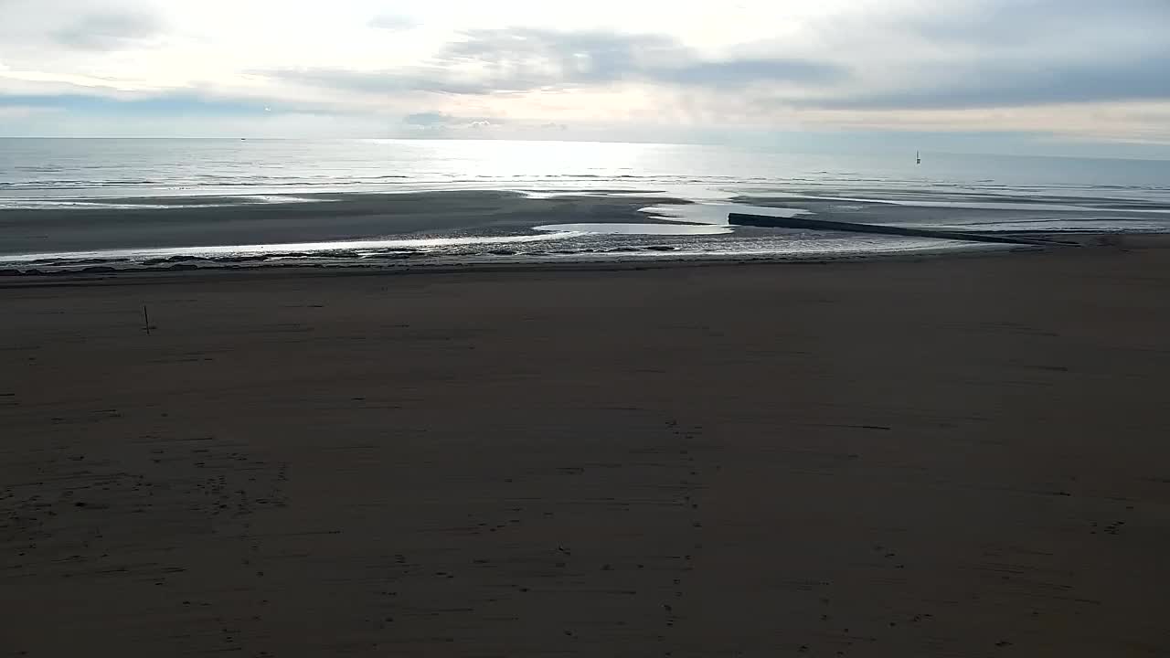 Webcam en direct Grado : Vues sur la plage et l’aquapark en temps réel