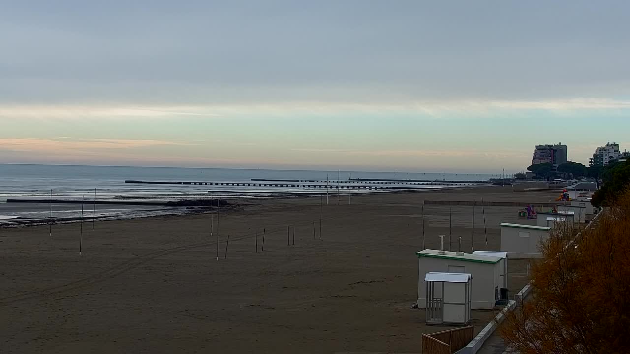 Grado Beach and Aquapark Views in Real Time