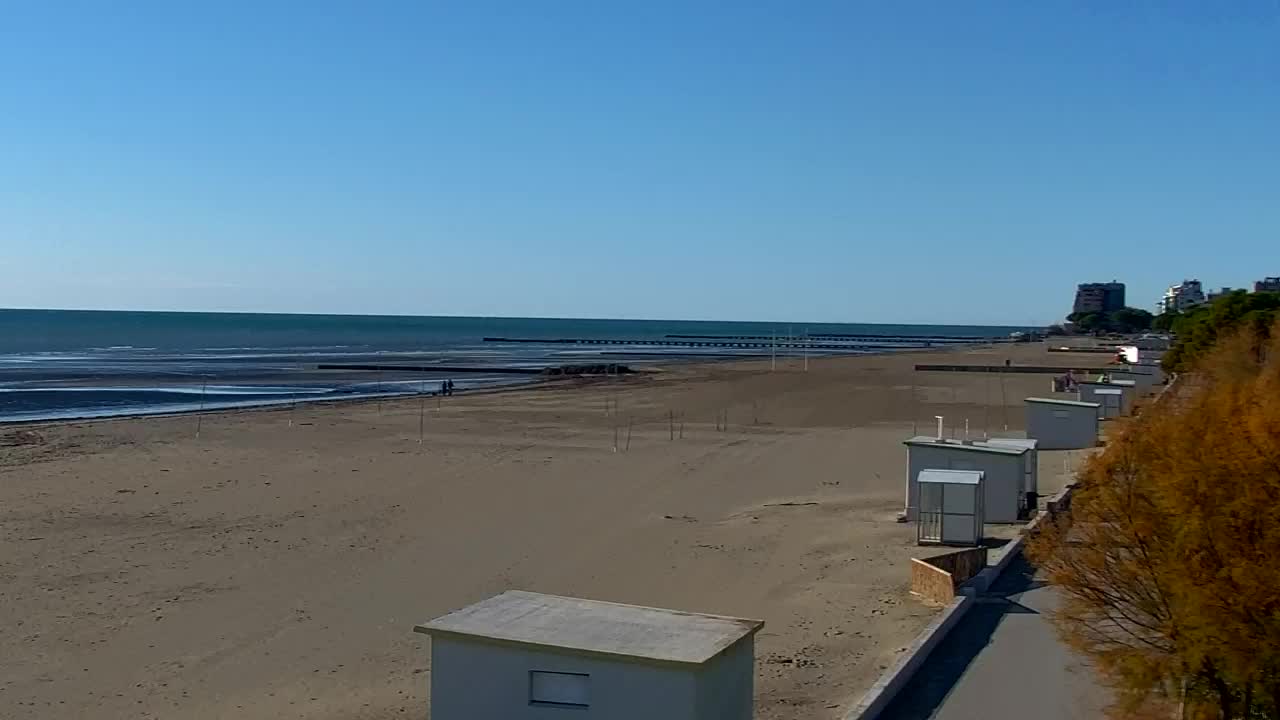 Webcam Live Grado: Vista sulla spiaggia e sull’acquapark in tempo reale