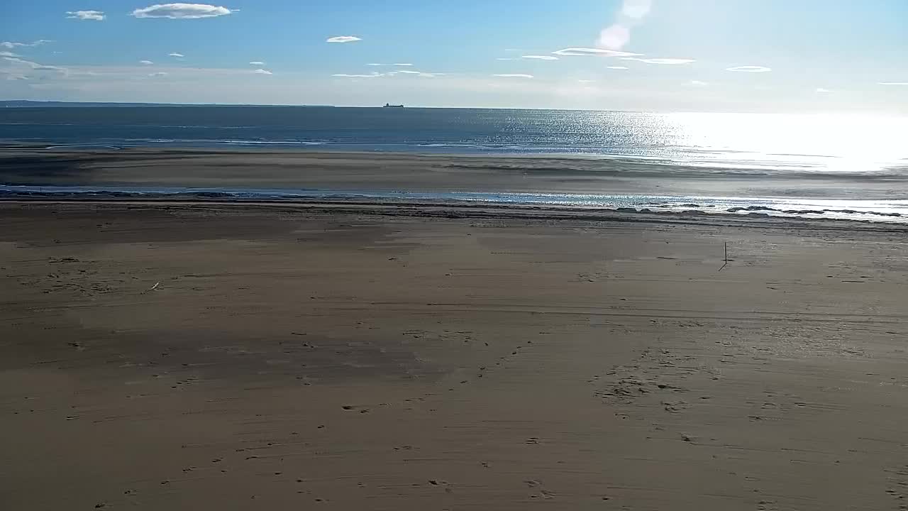 Webcam Live Grado: Vista sulla spiaggia e sull’acquapark in tempo reale