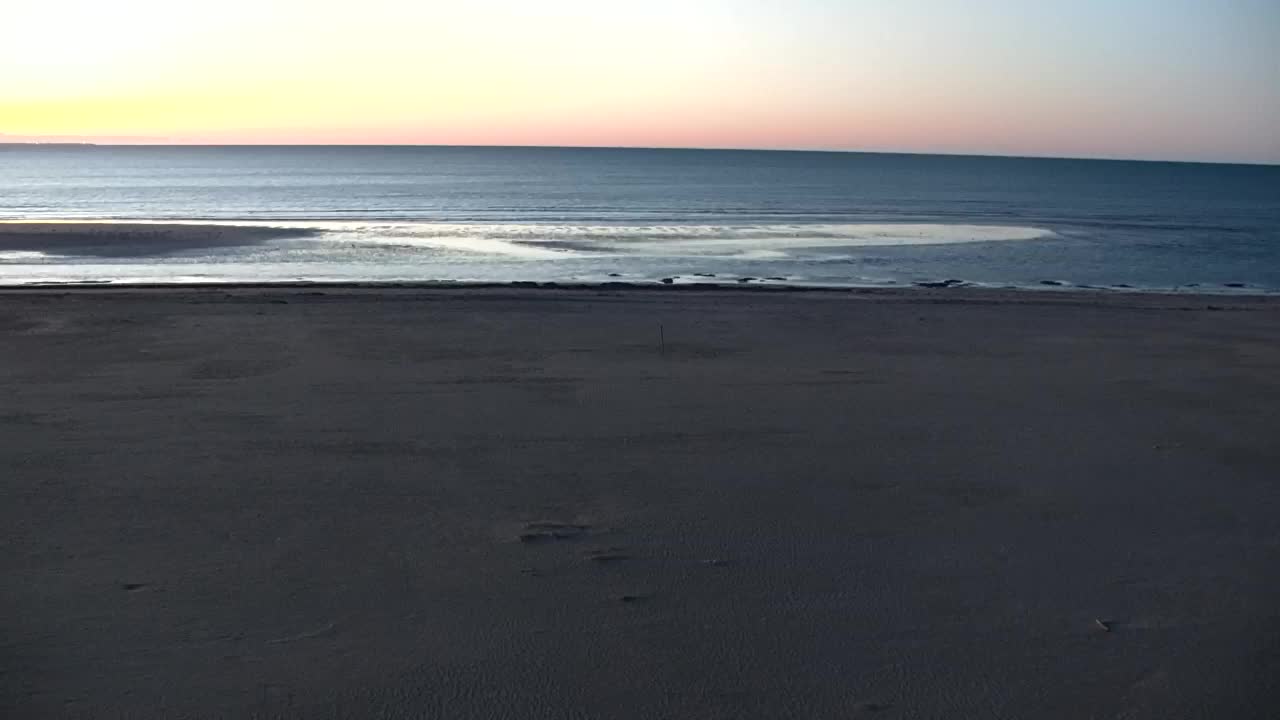 Spletna kamera v živo Grado: Pogledi na plažo in vodni park v realnem času