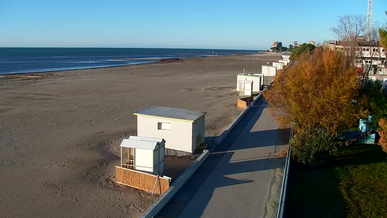 Spletna kamera v živo Grado: Pogledi na plažo in vodni park v realnem času