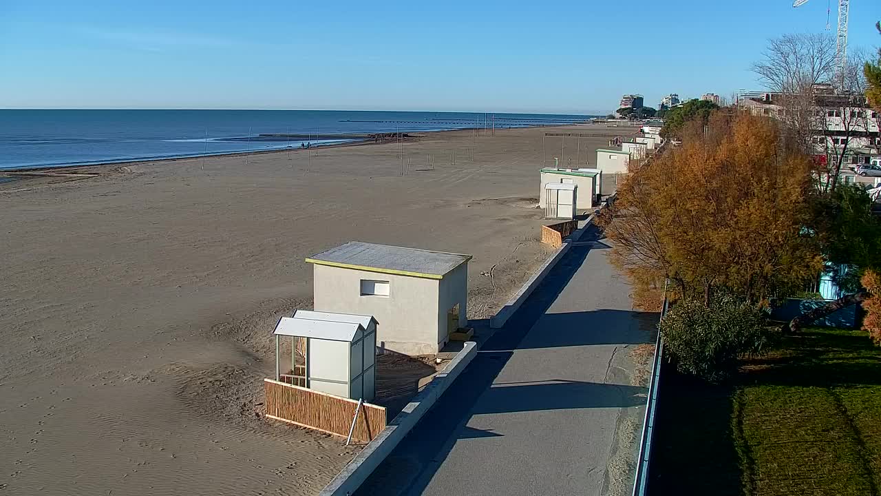 Webcam en vivo Grado: Vistas de la playa y del parque acuático en tiempo real